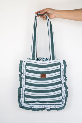 Ruffle Me Tote