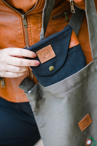 Monochrome  Bloom Coin Purse